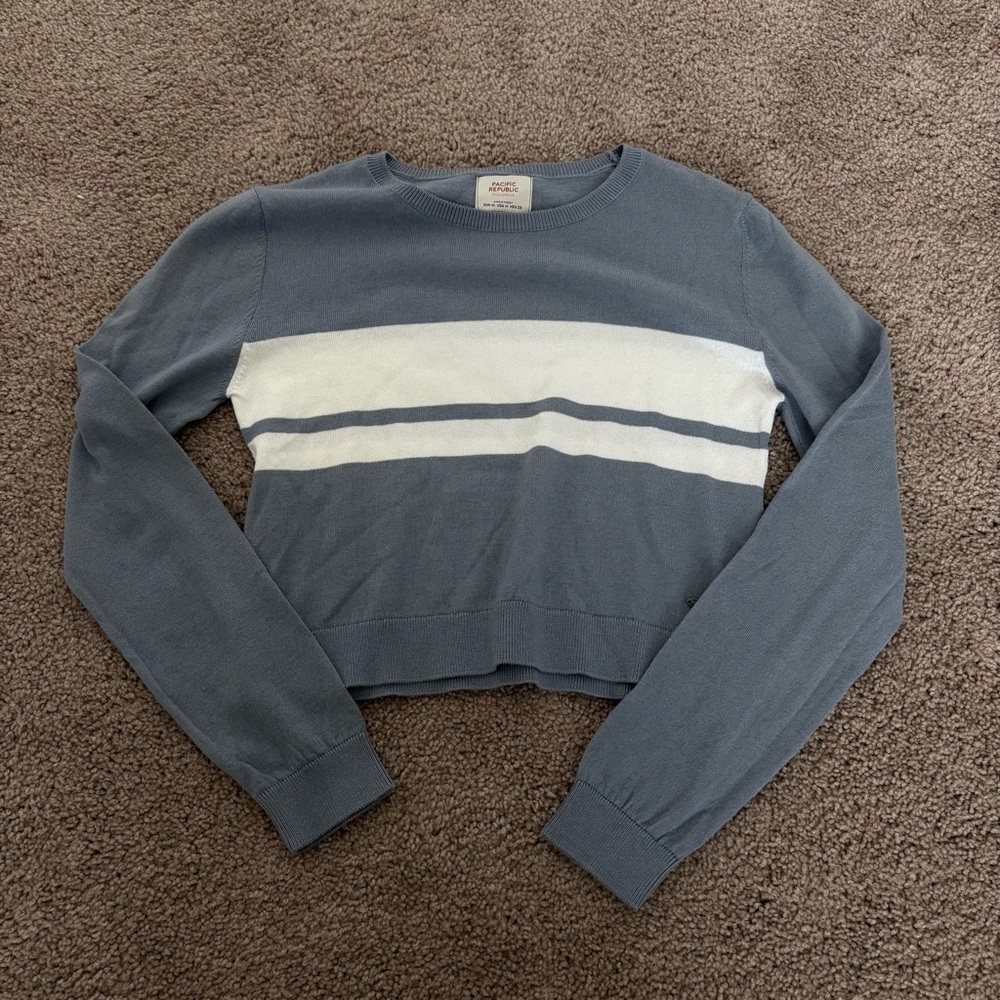 Pull & Bear Blue and White Crew Neck Sweater